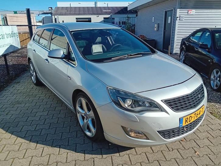 Opel Astra 1.4 Turbo 103KW ST 2011 APK 2026, LEER!, Auto's, Opel, Bedrijf, Astra, ABS, Airbags, Airconditioning, Alarm, Boordcomputer