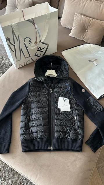 Monler Padded Wool Cardigan beschikbaar voor biedingen
