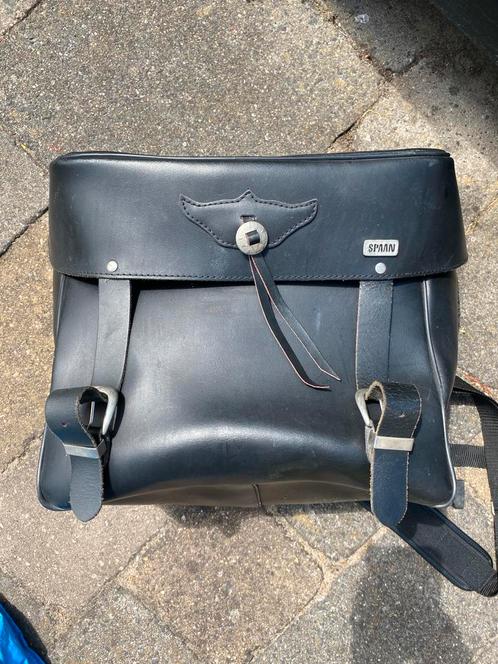 Een leren Sissybar-tas van SPAAN., Motoren, Accessoires | Koffers en Tassen, Gebruikt, Ophalen of Verzenden