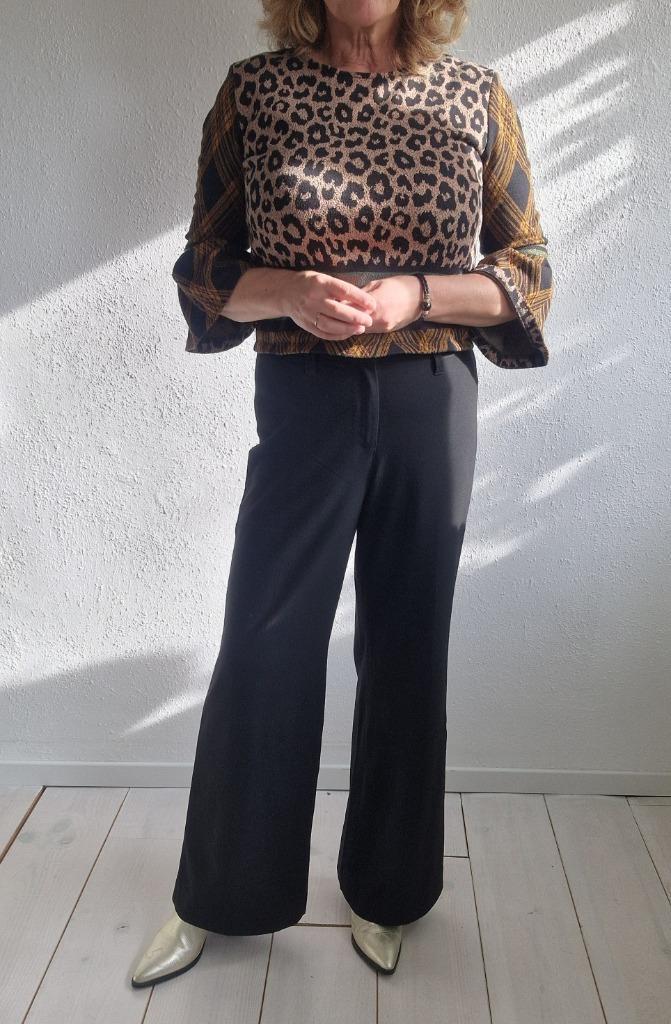 Corel pantalon. Maat 40, Zwart pantalon. Maat 40, Zwart, Kleding | Dames, Broeken en Pantalons, Zo goed als nieuw, Maat 38/40 (M)