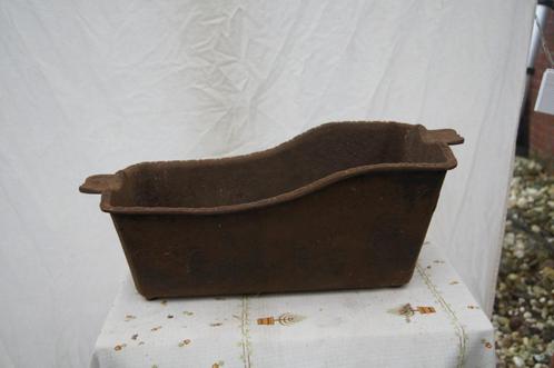 Gietijzeren kolen of houtbak, Antiek en Kunst, Curiosa en Brocante, Ophalen of Verzenden