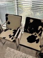 2 Design Eetkamerstoelen Koeienhuid RVS, Huis en Inrichting, Stoelen, Ophalen, Gebruikt, Twee, Zwart