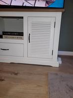 TV-kastje met lamellen deurtjes - 140 cm breed, Gebruikt, 100 tot 150 cm, Ophalen of Verzenden, Landelijk