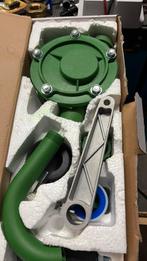 Hand pomp vloeistof, Ophalen, Nieuw