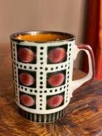 IK ZOEK KOFFIEMOKJES BOCH BERNADETTE ROOD  of GROEN, Antiek en Kunst, Antiek | Servies los, Ophalen of Verzenden