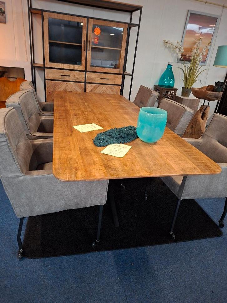 Mango tafel 240x100cm verjongt met matrix poot nu voor 395,-, Huis en Inrichting, Tafels | Eettafels, Nieuw, 200 cm of meer, Vijf personen of meer