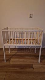 Babywieg 80 bij 40 in wit., Kinderen en Baby's, Ophalen, Zo goed als nieuw, Wieg