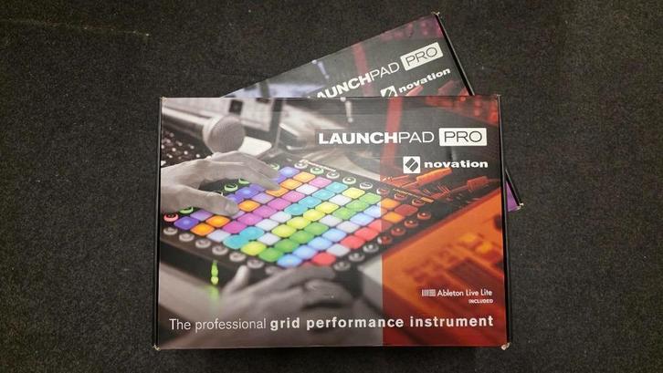 Novation Launchpad Pro, Muziek en Instrumenten, Midi-apparatuur, Zo goed als nieuw, Ophalen of Verzenden