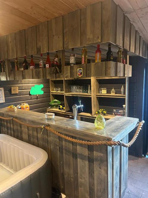 Te koop mooie bar, Huis en Inrichting, Barren, Zo goed als nieuw, Ophalen