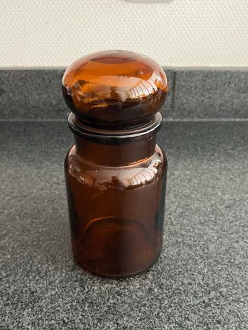Vintage Apothekerspot Bruin Glas beschikbaar voor biedingen