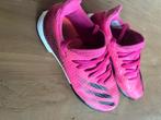 Adidas voetbal schoenen - voetbalschoenen - kunstgras - 31,5, Maat XS of kleiner, Ophalen of Verzenden, Zo goed als nieuw, Schoenen