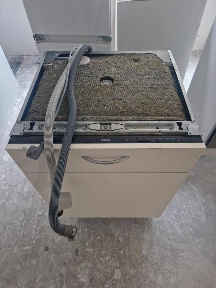 ATAG XXL Inbouw Vaatwasser + Bruynzeel Ombouw, Witgoed en Apparatuur, Vaatwasmachines, Gebruikt, Inbouw, 85 tot 90 cm, 60 cm of meer