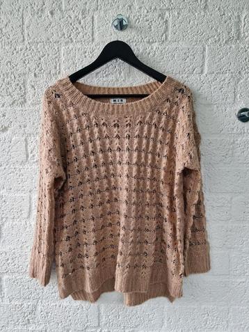 Mooie beige trui MJA maat XL met glitters beschikbaar voor biedingen