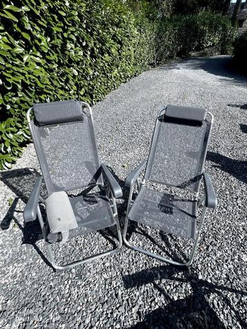 tuinstoelen 2X beschikbaar voor biedingen