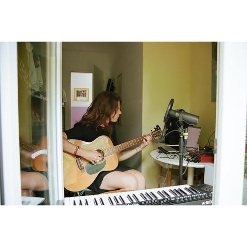 Pianoles, gitaarles of zangles aan huis in Amsterdam, Diensten en Vakmensen, Muziekles en Zangles, Elektrische instrumenten, Slaginstrumenten