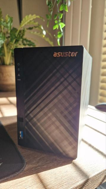 Asustor AS1102T NAS beschikbaar voor biedingen
