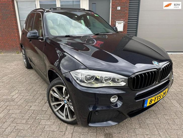 BMW X5 XDrive35i High Executive / Leder / Pano / Navi / Came, Auto's, BMW, Bedrijf, Te koop, X5, 360° camera, 4x4, ABS, Achteruitrijcamera