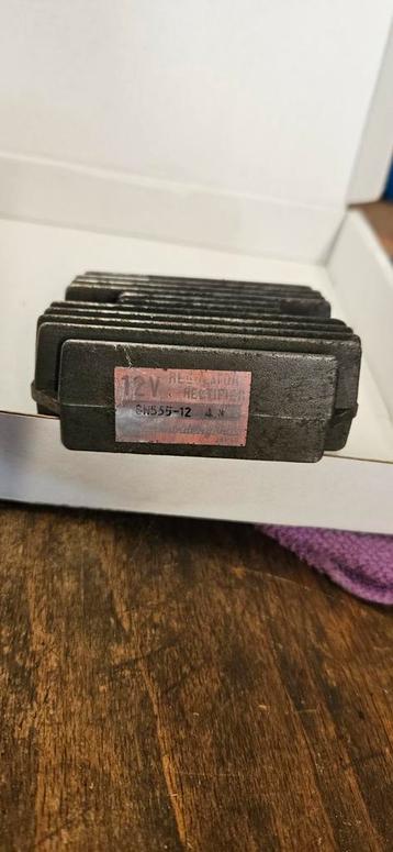 Spanningsregelaar Kawasaki - SH555-12 beschikbaar voor biedingen