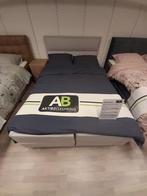 Mooie Grijze Boxspring, 200 cm, Grijs, Nieuw, Tweepersoons