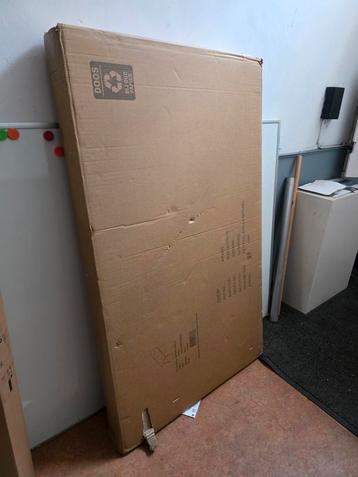 Nieuwe Eettafel Avella - Gloednieuw in Verpakking! beschikbaar voor biedingen