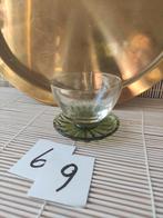 Vintage Glazen Schaaltje op Voet - Groen, Antiek en Kunst, Antiek | Glas en Kristal, Ophalen of Verzenden
