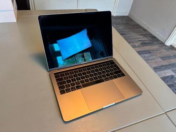 Apple MacBook Pro 13 a1989 Defect beschikbaar voor biedingen