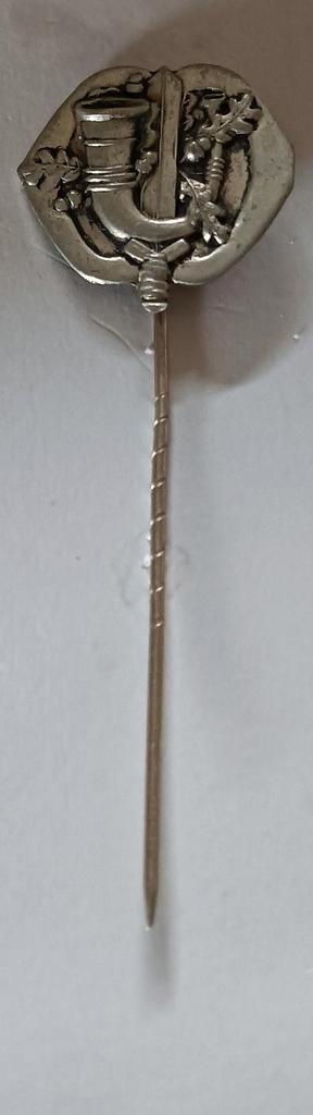 Speldje Grenadiers Limburg beschikbaar voor biedingen