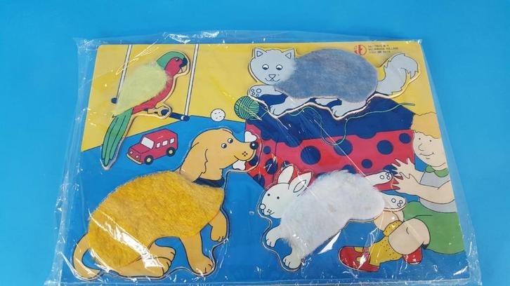 Houten puzzel, dieren met echt zacht vacht, Toi-Toys. 6C3, Kinderen en Baby's, Speelgoed | Kinderpuzzels, Gebruikt, 6 jaar of ouder