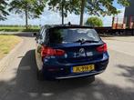 BMW 1-serie 118i Centennial Executive AUTOMAAT SCHUIF/KANTEL, 65 €/maand, Gebruikt, Blauw, Leder en Stof