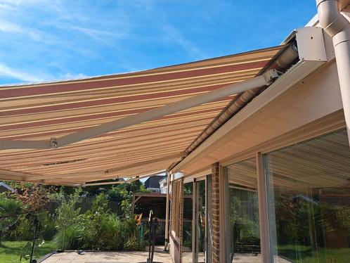zonnescherm electrisch 8mx 3m gebruikt, Tuin en Terras, Zonneschermen, Gebruikt, Knikarmscherm, Ophalen