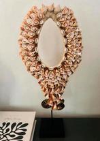 Kauri, Schelpen krans op standaard luxury by nature bohemian, Ophalen, Zo goed als nieuw