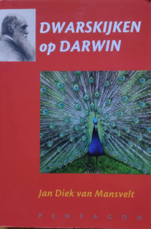 Dwarskijken op Darwin - Jan Diek van Mansvelt, Boeken, Wetenschap, Gelezen, Ophalen of Verzenden