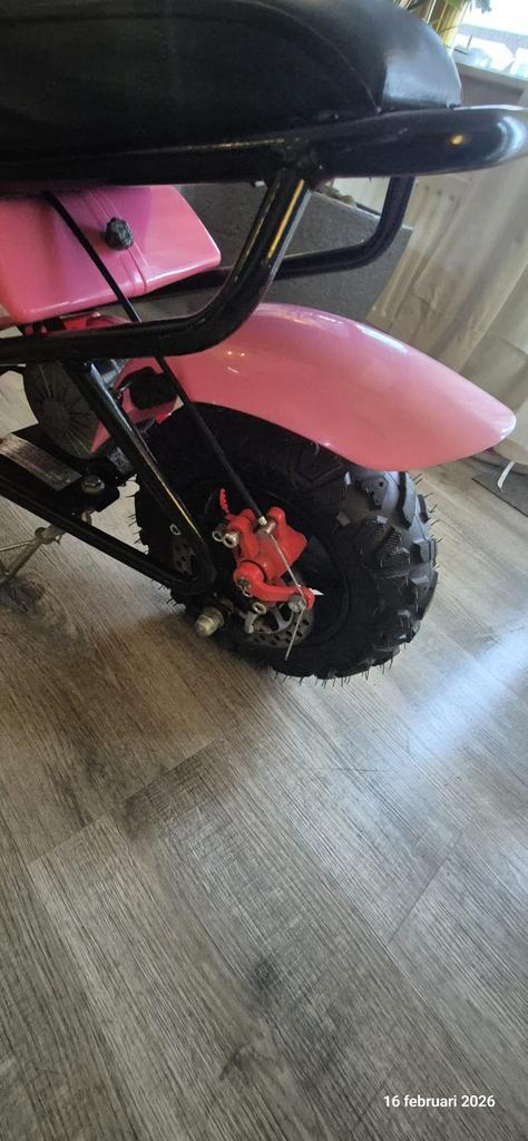 Elektrische kindermotor 24V, Fietsen en Brommers, Brommers | Derbi, Zo goed als nieuw, Ophalen