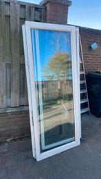 Gratis afhalen kapotte draaikiep raam, Ophalen, Gebruikt, Kunststof, Raamkozijn