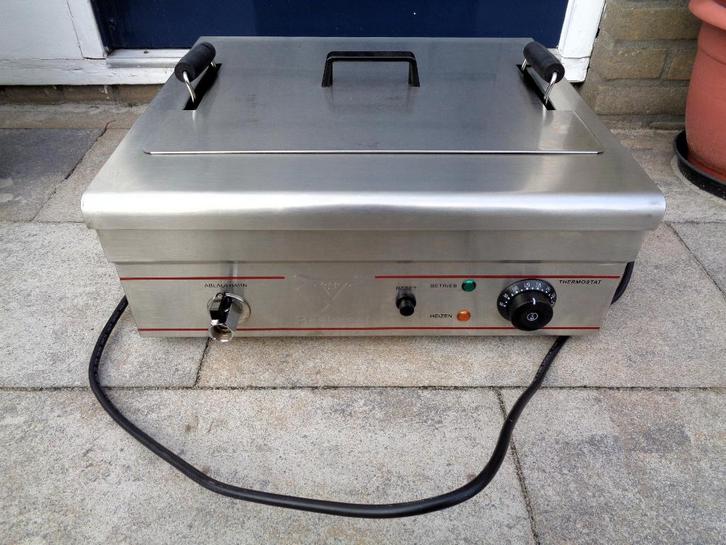 Beeketal BWF-181P friteuse - 18 liter -, Witgoed en Apparatuur, Frituurpannen, Gebruikt, 4 liter of meer, Ophalen