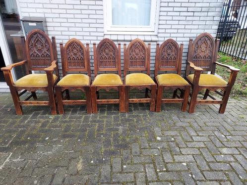 Set van 6 Gotische stoelen, eiken met mohair bekleding., Antiek en Kunst, Antiek | Meubels | Stoelen en Banken, Ophalen