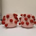 2 aardbeienvazen van Intratuin, Ophalen, Overige kleuren, Minder dan 50 cm, Glas