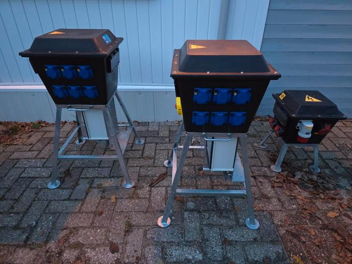 Verdeelkasten ongebruikt Set: 125A Midi & 32A Laag BJ 2020, Zakelijke goederen, Machines en Bouw | Industrie en Techniek, Ophalen of Verzenden