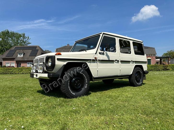 Retro Mercedes 280GE '81, 41dkm, 3 sperren, 9 zitpl MRB vrij, Auto's, Mercedes-Benz, Bedrijf, Overige modellen, 4x4, Mistlampen