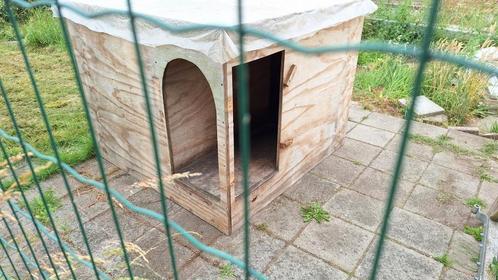 Hondenhok met vloerisolatie - nachthok hond, Dieren en Toebehoren, Hondenhokken, Gebruikt, Hondenhok, 65 tot 100 cm, 110 cm of meer