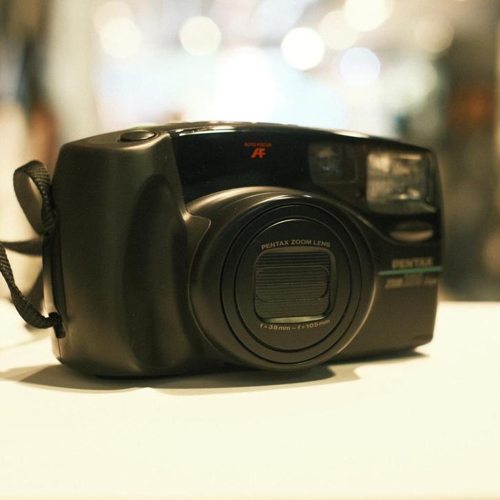 Pentax Zoom 105 Super (Hoofddorp), Audio, Tv en Foto, Fotocamera's Analoog, Zo goed als nieuw, Compact, Pentax, Ophalen of Verzenden