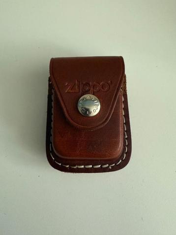Zippo LPCB-000001 lederen / leren foedraal met clip (bruin) beschikbaar voor biedingen
