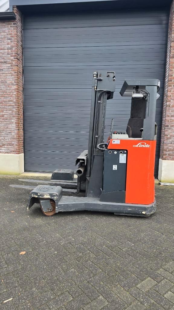 2014-Linde R25F-Reachtruck-2500kg-4,5m, Zakelijke goederen, Machines en Bouw | Heftrucks en Intern transport, Reachtruck, Elektrisch