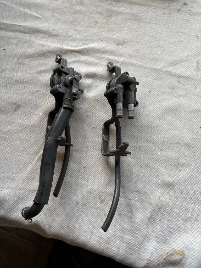 Honda CB Benzine Kranen - Gebruikt, Fietsen en Brommers, Ophalen of Verzenden, Gebruikt, Overige typen