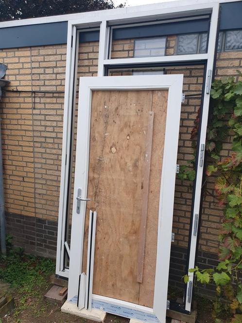 Kunststof kozijn voordeur nieuw, Doe-het-zelf en Verbouw, Kozijnen en Schuifpuien, Nieuw, Deurkozijn, Hout, 75 tot 150 cm, Ophalen