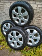 Velgen Skoda 205 55 16 Michelin Primacy Alpin 4mm, Auto-onderdelen, Banden en Velgen, Ophalen, Gebruikt, 16 inch, Personenwagen