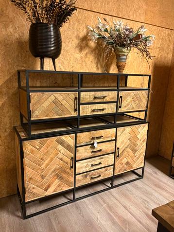 Complete eetkamers - direct leverbaar - grote voorraad beschikbaar voor biedingen