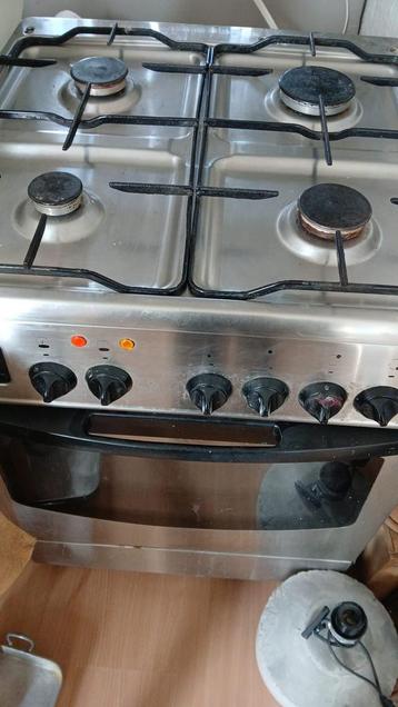 gasfornuis zilver moet weg zsm afhalen overvecht beschikbaar voor biedingen