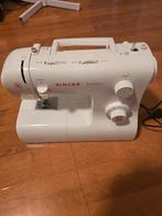 Singer model 2282, Hobby en Vrije tijd, Naaimachines en Toebehoren, Ophalen, Zo goed als nieuw, Naaimachine, Singer