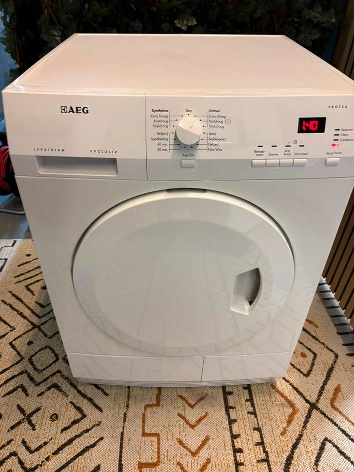 AEG Condensdroger 8kg, Witgoed en Apparatuur, Wasdrogers, Gebruikt, Condens, Voorlader, 8 tot 10 kg, 85 tot 90 cm, Anti-kreukfase